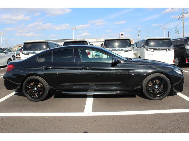 6シリーズ 640iグランクーペ 禁煙車 サンルーフ LEDヘッドライト 純正19インチAW 純正HDDナビ フルセグTV 黒革シート シートヒーター バックカメラ 衝突軽減ブレーキ パワーシート レーンアシスト クルーズコントロール(9枚目)