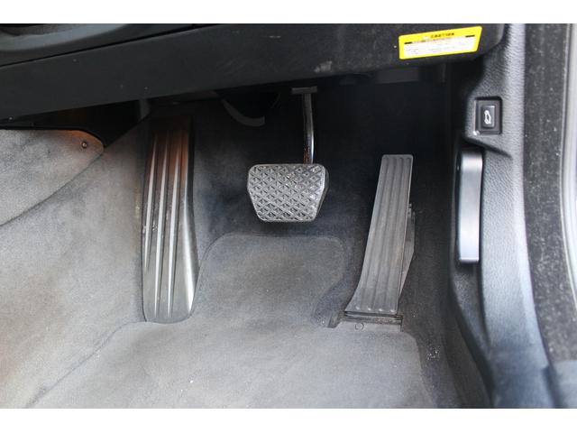 6シリーズ 640iグランクーペ 禁煙車 サンルーフ LEDヘッドライト 純正19インチAW 純正HDDナビ フルセグTV 黒革シート シートヒーター バックカメラ 衝突軽減ブレーキ パワーシート レーンアシスト クルーズコントロール(61枚目)