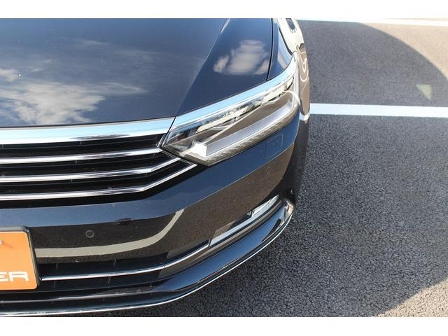 パサート TDIハイライン 禁煙車 黒革シート アダプティブクルーズ アラウンドビューカメラ DISCOVERPRO 前席シートヒーター 前席シートエアコン フルセグTV 衝突軽減ブレーキ LEDヘッドライト レーンアシスト(27枚目)