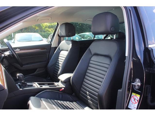 パサート TDIハイライン 禁煙車 黒革シート アダプティブクルーズ アラウンドビューカメラ DISCOVERPRO 前席シートヒーター 前席シートエアコン フルセグTV 衝突軽減ブレーキ LEDヘッドライト レーンアシスト(45枚目)