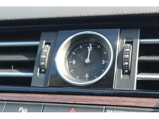 パサート TDIハイライン 禁煙車 黒革シート アダプティブクルーズ アラウンドビューカメラ DISCOVERPRO 前席シートヒーター 前席シートエアコン フルセグTV 衝突軽減ブレーキ LEDヘッドライト レーンアシスト(62枚目)