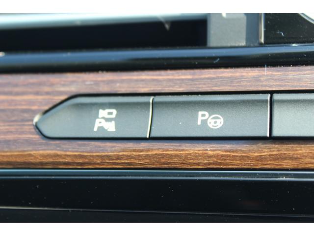 パサート TDIハイライン 禁煙車 黒革シート アダプティブクルーズ アラウンドビューカメラ DISCOVERPRO 前席シートヒーター 前席シートエアコン フルセグTV 衝突軽減ブレーキ LEDヘッドライト レーンアシスト(64枚目)