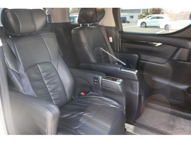 アルファード ２．５Ｓ　Ｃパッケージ　禁煙車　サンルーフ　ＡＬＰＩＮＥ後席モニター　黒革シート　ＡＬＰＩＮＥ１０型ナビ　フルセグ　バックカメラ　パワーシート　レーダークルーズコントロール　両側電動スライド　クリアランスソナー　ＥＴＣ（60枚目）