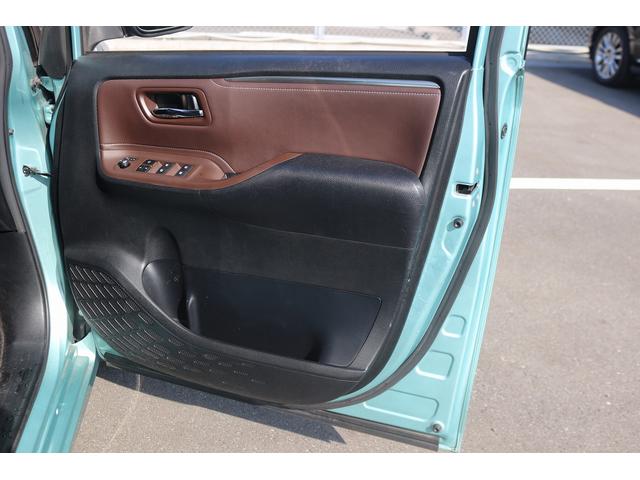 TOYOTA ESQUIRE HYBRID GI