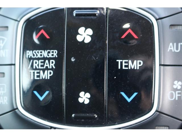 TOYOTA ESQUIRE HYBRID GI