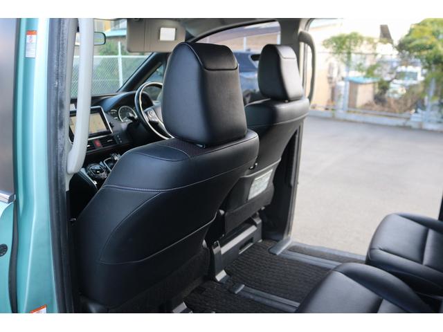 TOYOTA ESQUIRE HYBRID GI