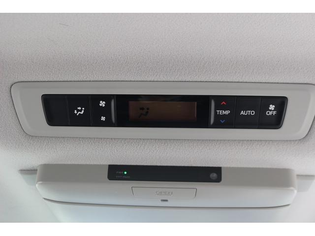 TOYOTA ESQUIRE HYBRID GI