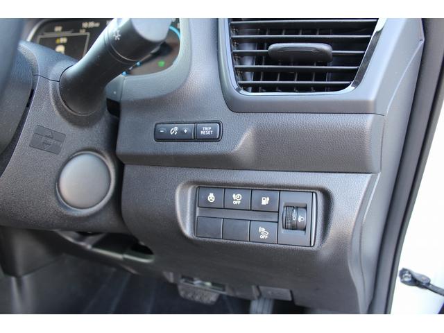 リーフ X 禁煙車 純正ナビ フルセグTV バックカメラ 衝突軽減 オ-トクル-ズコントロ-ル ETC シ-トヒ-タ- 電動格納ドアミラ- ハロゲン 社外16AW スマ-トキ- DVD再生 ESC(71枚目)