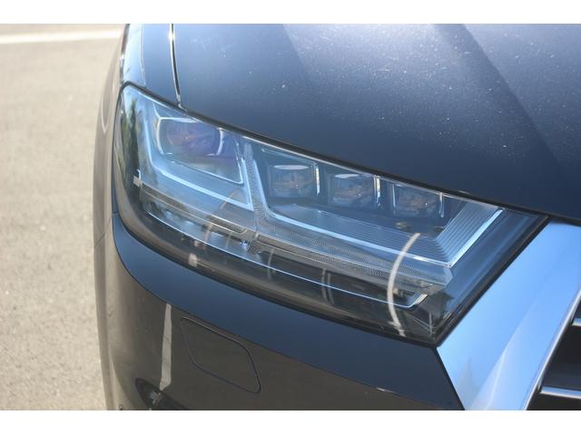 Q7 2.0TFSIクワトロ 1オーナー 禁煙車 7人乗り マトリクスLEDヘッドライト OP20インチAW 7シーターPKG 黒革シート MMIナビゲーション フルセグTV 全周囲カメラ 電動リアゲート アダプティブクルーズ(17枚目)