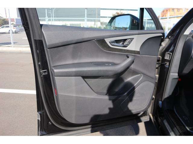 Q7 2.0TFSIクワトロ 1オーナー 禁煙車 7人乗り マトリクスLEDヘッドライト OP20インチAW 7シーターPKG 黒革シート MMIナビゲーション フルセグTV 全周囲カメラ 電動リアゲート アダプティブクルーズ(39枚目)