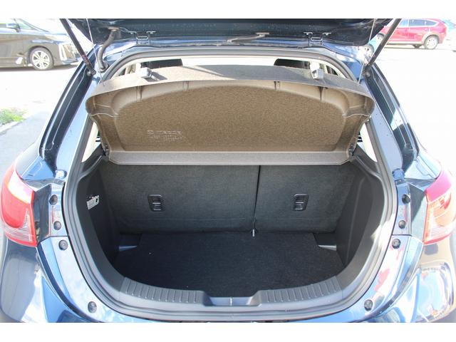 デミオ XD 禁煙車 6MT 純正ナビ TV バックカメラ クルーズコントロール LEDヘッドライト ETC 衝突軽減ブレーキ 純正15AW プッシュスタート Bluetooth接続 アイドリングストップ(19枚目)