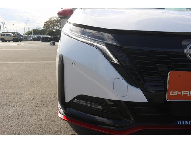 オーラ ニスモ　禁煙車　純正９型ナビ　フルセグ　全周囲カメラ　プロパイロット　衝突軽減ブレーキ　ＬＥＤヘッドライト　ＥＴＣ２．０　電動掛脳式ミラー　ブルートゥース接続　アラウンドビューモニター　デジタルインナーミラー（16枚目）