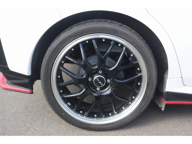 オーラ ニスモ　禁煙車　純正９型ナビ　フルセグ　全周囲カメラ　プロパイロット　衝突軽減ブレーキ　ＬＥＤヘッドライト　ＥＴＣ２．０　電動掛脳式ミラー　ブルートゥース接続　アラウンドビューモニター　デジタルインナーミラー（24枚目）