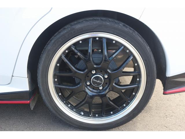 オーラ ニスモ　禁煙車　純正９型ナビ　フルセグ　全周囲カメラ　プロパイロット　衝突軽減ブレーキ　ＬＥＤヘッドライト　ＥＴＣ２．０　電動掛脳式ミラー　ブルートゥース接続　アラウンドビューモニター　デジタルインナーミラー（27枚目）