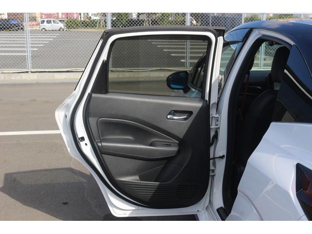 オーラ ニスモ　禁煙車　純正９型ナビ　フルセグ　全周囲カメラ　プロパイロット　衝突軽減ブレーキ　ＬＥＤヘッドライト　ＥＴＣ２．０　電動掛脳式ミラー　ブルートゥース接続　アラウンドビューモニター　デジタルインナーミラー（38枚目）