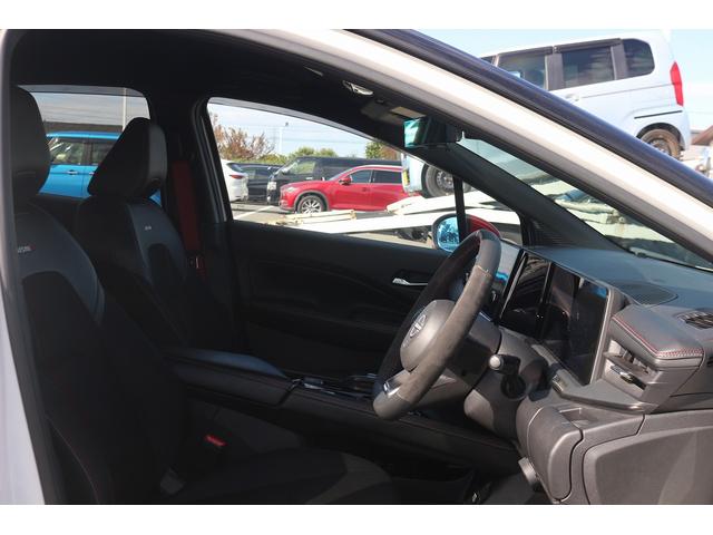 オーラ ニスモ　禁煙車　純正９型ナビ　フルセグ　全周囲カメラ　プロパイロット　衝突軽減ブレーキ　ＬＥＤヘッドライト　ＥＴＣ２．０　電動掛脳式ミラー　ブルートゥース接続　アラウンドビューモニター　デジタルインナーミラー（39枚目）