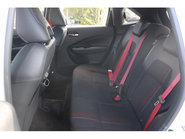 オーラ ニスモ　禁煙車　純正９型ナビ　フルセグ　全周囲カメラ　プロパイロット　衝突軽減ブレーキ　ＬＥＤヘッドライト　ＥＴＣ２．０　電動掛脳式ミラー　ブルートゥース接続　アラウンドビューモニター　デジタルインナーミラー（43枚目）