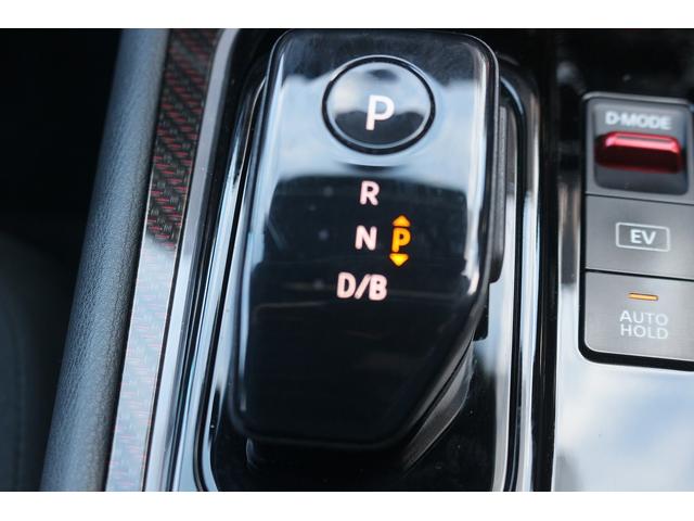 オーラ ニスモ　禁煙車　純正９型ナビ　フルセグ　全周囲カメラ　プロパイロット　衝突軽減ブレーキ　ＬＥＤヘッドライト　ＥＴＣ２．０　電動掛脳式ミラー　ブルートゥース接続　アラウンドビューモニター　デジタルインナーミラー（57枚目）