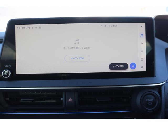 プリウス Z 禁煙車 黒革シート 純正12.3ディスプレイオーディオ 全周囲カメラ フルセグ TV トヨタセーフティセンス 電動リアゲート 衝突軽減ブレーキ シートヒーター シートベンチレーション ETC2.0(3枚目)
