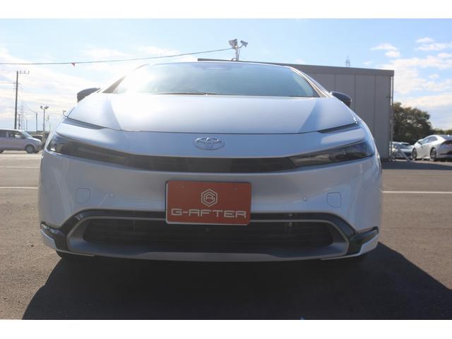 プリウス Z 禁煙車 黒革シート 純正12.3ディスプレイオーディオ 全周囲カメラ フルセグ TV トヨタセーフティセンス 電動リアゲート 衝突軽減ブレーキ シートヒーター シートベンチレーション ETC2.0(8枚目)