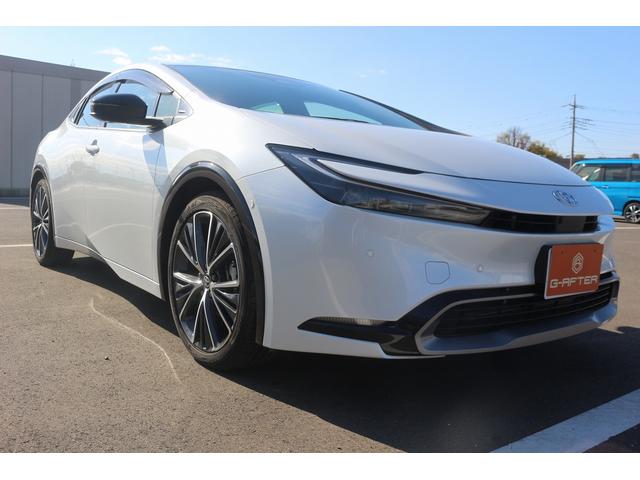 プリウス Z 禁煙車 黒革シート 純正12.3ディスプレイオーディオ 全周囲カメラ フルセグ TV トヨタセーフティセンス 電動リアゲート 衝突軽減ブレーキ シートヒーター シートベンチレーション ETC2.0(9枚目)