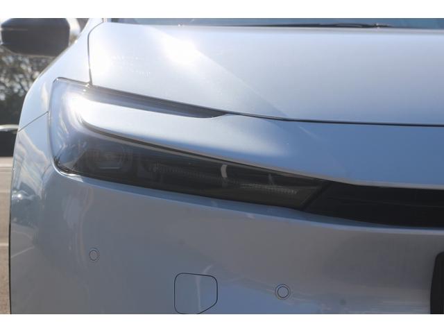 プリウス Z 禁煙車 黒革シート 純正12.3ディスプレイオーディオ 全周囲カメラ フルセグ TV トヨタセーフティセンス 電動リアゲート 衝突軽減ブレーキ シートヒーター シートベンチレーション ETC2.0(17枚目)