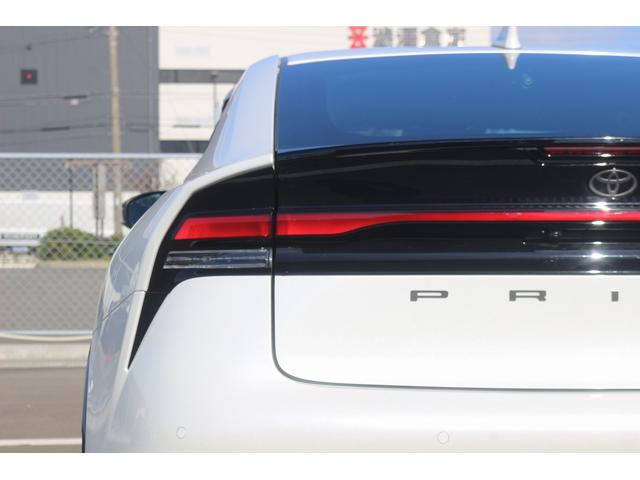 プリウス Z 禁煙車 黒革シート 純正12.3ディスプレイオーディオ 全周囲カメラ フルセグ TV トヨタセーフティセンス 電動リアゲート 衝突軽減ブレーキ シートヒーター シートベンチレーション ETC2.0(21枚目)