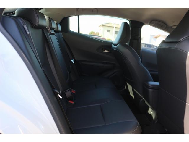 プリウス Z 禁煙車 黒革シート 純正12.3ディスプレイオーディオ 全周囲カメラ フルセグ TV トヨタセーフティセンス 電動リアゲート 衝突軽減ブレーキ シートヒーター シートベンチレーション ETC2.0(42枚目)