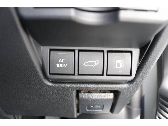 プリウス Z 禁煙車 黒革シート 純正12.3ディスプレイオーディオ 全周囲カメラ フルセグ TV トヨタセーフティセンス 電動リアゲート 衝突軽減ブレーキ シートヒーター シートベンチレーション ETC2.0(70枚目)