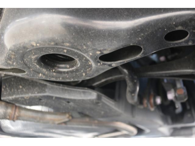 プリウス Z 禁煙車 黒革シート 純正12.3ディスプレイオーディオ 全周囲カメラ フルセグ TV トヨタセーフティセンス 電動リアゲート 衝突軽減ブレーキ シートヒーター シートベンチレーション ETC2.0(74枚目)