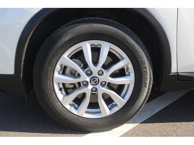 エクストレイル ２０Ｘ　ハイブリッド　禁煙車　黒革シート　デジタルインナーミラー　純正ナビ　フルセグＴＶ　レーダークルーズコントロール　ＬＥＤヘッドライト　電動トランクゲート　クリアランスソナー　レーンキープアシスト　バックカメラ　ＥＴＣ（26枚目）