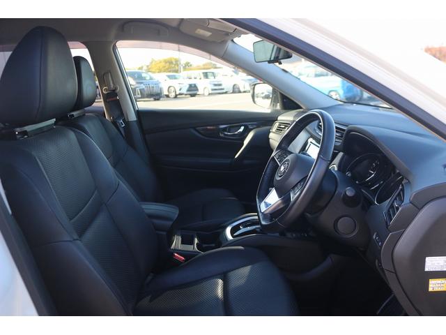 エクストレイル ２０Ｘ　ハイブリッド　禁煙車　黒革シート　デジタルインナーミラー　純正ナビ　フルセグＴＶ　レーダークルーズコントロール　ＬＥＤヘッドライト　電動トランクゲート　クリアランスソナー　レーンキープアシスト　バックカメラ　ＥＴＣ（33枚目）