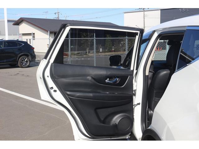 エクストレイル ２０Ｘ　ハイブリッド　禁煙車　黒革シート　デジタルインナーミラー　純正ナビ　フルセグＴＶ　レーダークルーズコントロール　ＬＥＤヘッドライト　電動トランクゲート　クリアランスソナー　レーンキープアシスト　バックカメラ　ＥＴＣ（44枚目）