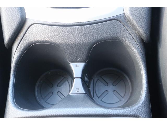 エクストレイル ２０Ｘ　ハイブリッド　禁煙車　黒革シート　デジタルインナーミラー　純正ナビ　フルセグＴＶ　レーダークルーズコントロール　ＬＥＤヘッドライト　電動トランクゲート　クリアランスソナー　レーンキープアシスト　バックカメラ　ＥＴＣ（68枚目）