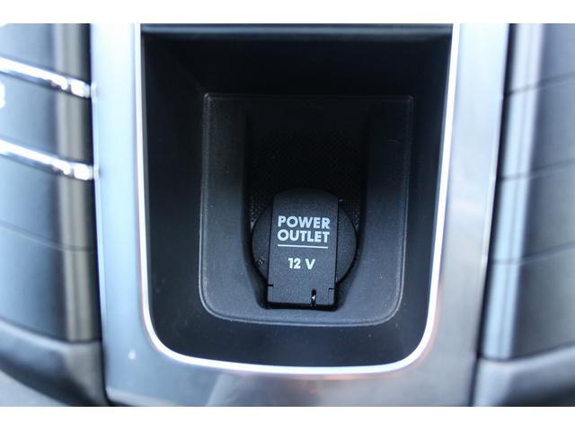 マカン マカン　ターボ　禁煙車　スポーツクロノＰＫＧ　ＢＯＳＥサウンド　純正ナビ　フルセグＴＶ　バックカメラ　電動リアゲート　レッドキャリパー　エアサスペンション　ＥＴＣ　パワーシート　サイドカメラ　純正１９ＡＷ　キーレス（58枚目）