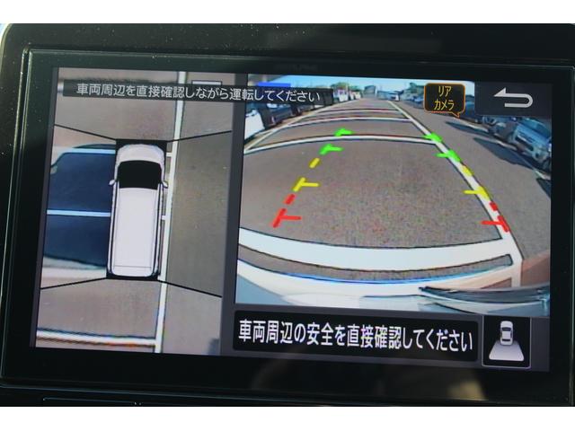 セレナ ｅ－パワー　オーテック　セーフティパッケージ　プロパイロット　青黒レザーシート　アルパイン１０型ナビ　フルセグ　全周囲カメラ　両側電動　衝突軽減　ＬＥＤヘッドライト　デジタルインナーミラー　ブラインドスポットモニター　スマートキー　７人乗（5枚目）