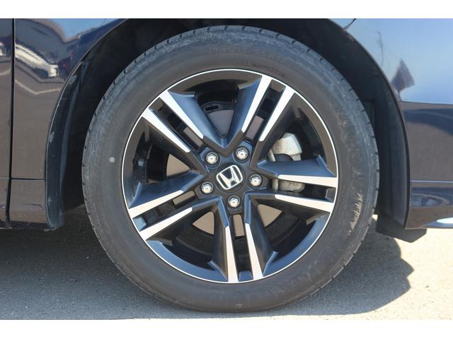 オデッセイハイブリッド ハイブリッドアブソルート・ホンダセンシングEXパック 禁煙車 純正ナビ 全周囲カメラ 衝突軽減ブレーキ 両側電動スライドドア クルーズコントロール パワーシート ブラインドスポットモニターLEDヘッドライト オートライト ETC レーンアシスト(12枚目)