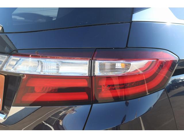 オデッセイハイブリッド ハイブリッドアブソルート・ホンダセンシングEXパック 禁煙車 純正ナビ 全周囲カメラ 衝突軽減ブレーキ 両側電動スライドドア クルーズコントロール パワーシート ブラインドスポットモニターLEDヘッドライト オートライト ETC レーンアシスト(14枚目)