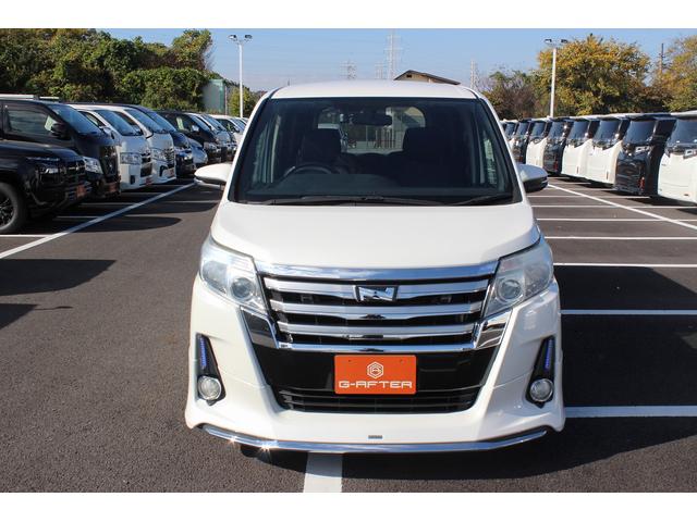 ノア Ｓｉ　禁煙車　ワンオーナー　モデリスタエアロ　純正ナビ　フルセグＴＶ　バックカメラ　片側電動スライドドア　ＬＥＤヘッドライト　Ｂｌｕｅｔｏｏｔｈ接続　オートライト　スマートキープッシュスタート　７人乗り（9枚目）
