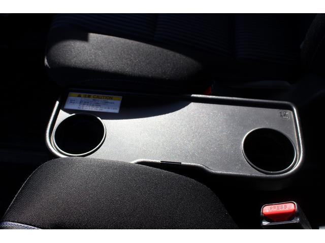 ノア Ｓｉ　禁煙車　ワンオーナー　モデリスタエアロ　純正ナビ　フルセグＴＶ　バックカメラ　片側電動スライドドア　ＬＥＤヘッドライト　Ｂｌｕｅｔｏｏｔｈ接続　オートライト　スマートキープッシュスタート　７人乗り（35枚目）