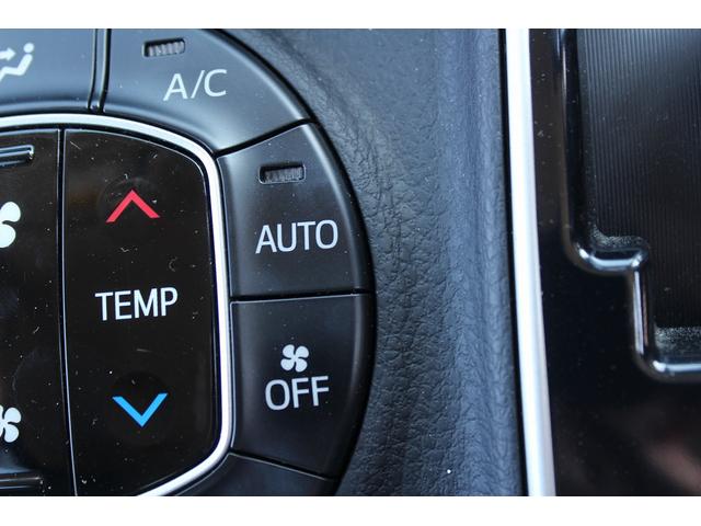 ノア Ｓｉ　禁煙車　ワンオーナー　モデリスタエアロ　純正ナビ　フルセグＴＶ　バックカメラ　片側電動スライドドア　ＬＥＤヘッドライト　Ｂｌｕｅｔｏｏｔｈ接続　オートライト　スマートキープッシュスタート　７人乗り（50枚目）