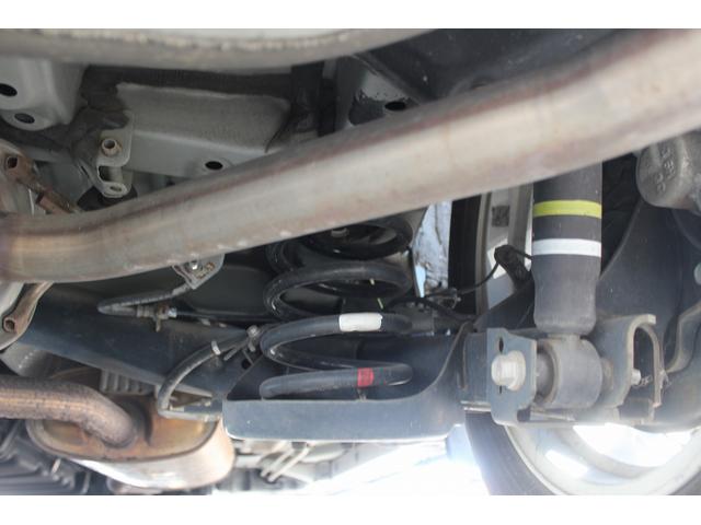 ノア Ｓｉ　禁煙車　ワンオーナー　モデリスタエアロ　純正ナビ　フルセグＴＶ　バックカメラ　片側電動スライドドア　ＬＥＤヘッドライト　Ｂｌｕｅｔｏｏｔｈ接続　オートライト　スマートキープッシュスタート　７人乗り（63枚目）