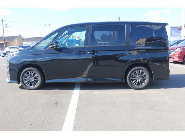 ヴォクシー ハイブリッドＳ－Ｇ　禁煙車　純正８型ナビ　バックカメラ　電動スライドドア　レーダークルーズ　ＬＥＤヘッドライト　ＥＴＣ２．０　純正１６ＡＷ　クリアランソナー　プッシュスタート　ＢＬＵＥＴＯＯＴＨ接続　電動格納ミラー（9枚目）