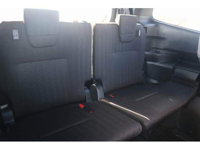 ヴォクシー ハイブリッドＳ－Ｇ　禁煙車　純正８型ナビ　バックカメラ　電動スライドドア　レーダークルーズ　ＬＥＤヘッドライト　ＥＴＣ２．０　純正１６ＡＷ　クリアランソナー　プッシュスタート　ＢＬＵＥＴＯＯＴＨ接続　電動格納ミラー（37枚目）