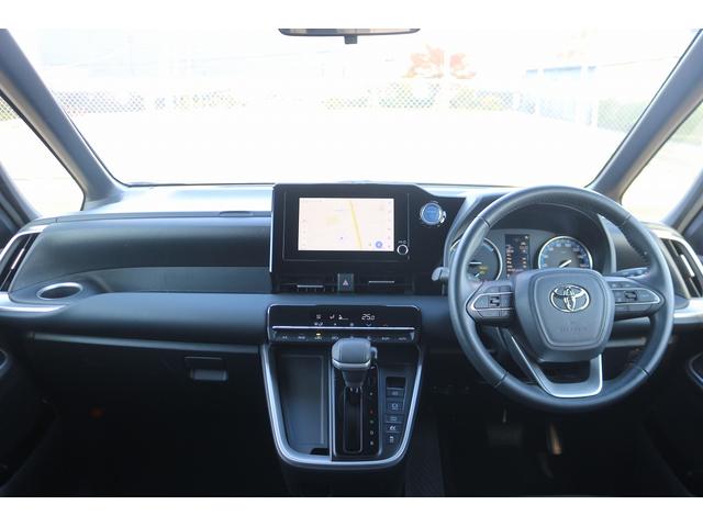 ヴォクシー ハイブリッドＳ－Ｇ　禁煙車　純正８型ナビ　バックカメラ　電動スライドドア　レーダークルーズ　ＬＥＤヘッドライト　ＥＴＣ２．０　純正１６ＡＷ　クリアランソナー　プッシュスタート　ＢＬＵＥＴＯＯＴＨ接続　電動格納ミラー（43枚目）