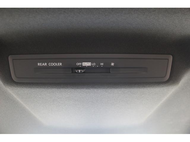 ヴォクシー ハイブリッドＳ－Ｇ　禁煙車　純正８型ナビ　バックカメラ　電動スライドドア　レーダークルーズ　ＬＥＤヘッドライト　ＥＴＣ２．０　純正１６ＡＷ　クリアランソナー　プッシュスタート　ＢＬＵＥＴＯＯＴＨ接続　電動格納ミラー（45枚目）