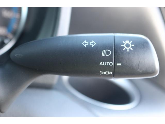 ヴォクシー ハイブリッドＳ－Ｇ　禁煙車　純正８型ナビ　バックカメラ　電動スライドドア　レーダークルーズ　ＬＥＤヘッドライト　ＥＴＣ２．０　純正１６ＡＷ　クリアランソナー　プッシュスタート　ＢＬＵＥＴＯＯＴＨ接続　電動格納ミラー（49枚目）