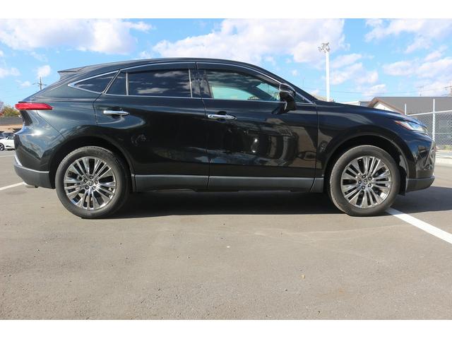 ハリアー Ｚ　禁煙車　ＪＢＬ１２．３型ナビ　フルセグ　バックカメラ　パワーシート　レーダークルーズコントロール　黒革シート　電動リアゲート　クリアランスソナー　ブラインドスポットモニター　デジタルインナーミラー（10枚目）