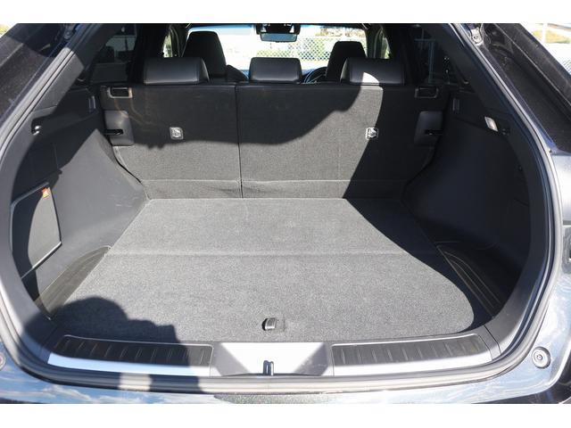 ハリアー Ｚ　禁煙車　ＪＢＬ１２．３型ナビ　フルセグ　バックカメラ　パワーシート　レーダークルーズコントロール　黒革シート　電動リアゲート　クリアランスソナー　ブラインドスポットモニター　デジタルインナーミラー（36枚目）