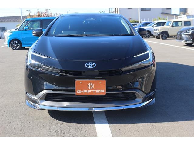 プリウス Ｇ　禁煙車　モデリスタエアロ　純正８型ナビ　フルセグＴＶ　全周囲カメラ　衝突軽減ブレーキ　レーダークルーズコンソール　ＬＥＤヘッドライト　ＥＴＣ２．０　デジタルインミラー　ブラインドスポットモニター（8枚目）